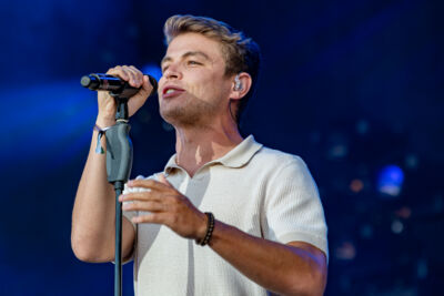 Bart Peeters & De Ideale Mannen @ Bastion Festival, picture 19, photographed by Anoek Houben - FrontView Magazine