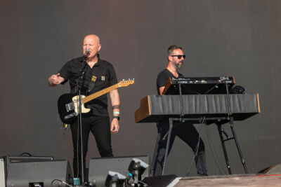 De Mens @ Lokerse Feesten, picture 5, photographed by Edwin Houdevelt - FrontView Magazine