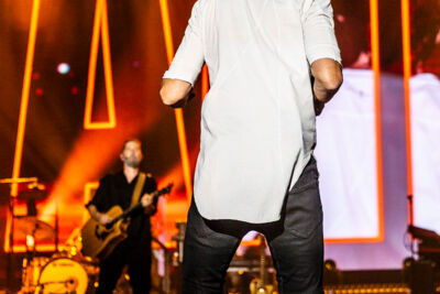 Clouseau @ Lokerse Feesten, picture 9, photographed by Edwin Houdevelt - FrontView Magazine