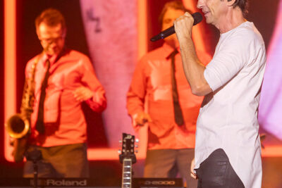 Clouseau @ Lokerse Feesten, picture 17, photographed by Edwin Houdevelt - FrontView Magazine