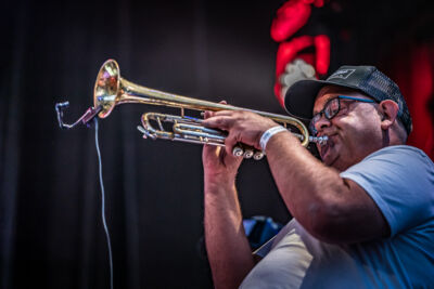 Con Mucho Gusto @ Fonnefeesten 2025, foto 8, foto's door Danny Wagemans - FrontView Magazine