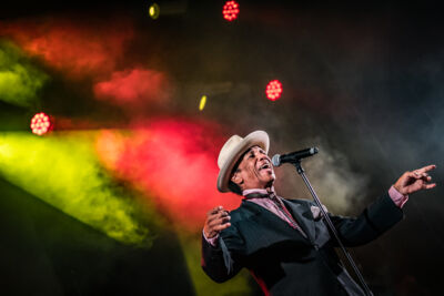 Kid Creole and The Coconuts @ Fonnefeesten 2025, foto 6, foto's door Danny Wagemans - FrontView Magazine