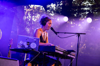 Naima Joris & Vitja Pauwels @ OLT, picture 3, photographed by Bruno Holvoet - FrontView Magazine