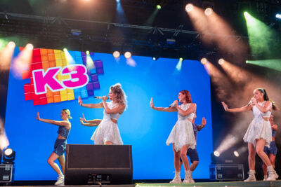 K3 @ Rijvers Festival 2025, picture 15, photographed by Dimitri Vanlommel - FrontView Magazine