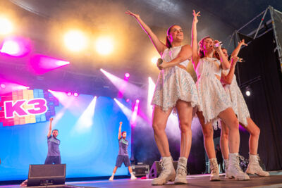 K3 @ Rijvers Festival 2025, picture 26, photographed by Dimitri Vanlommel - FrontView Magazine