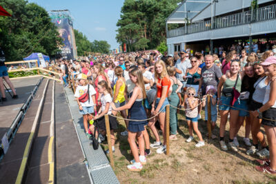 K3 @ Rijvers Festival 2025, picture 28, photographed by Dimitri Vanlommel - FrontView Magazine