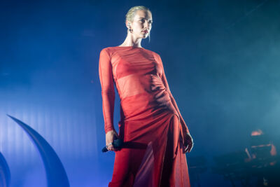 Maan @ Rijvers Festival 2025, picture 3, photographed by Dimitri Vanlommel - FrontView Magazine