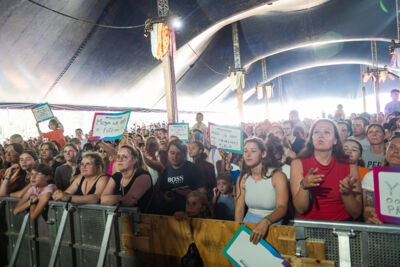 Red Sebastian @ Rijvers Festival 2025, picture 11, photographed by Dimitri Vanlommel - FrontView Magazine
