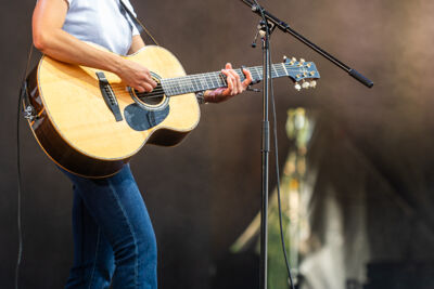 Emmy d'Arc @ Rijvers Festival 2025, picture 12, photographed by Dimitri Vanlommel - FrontView Magazine