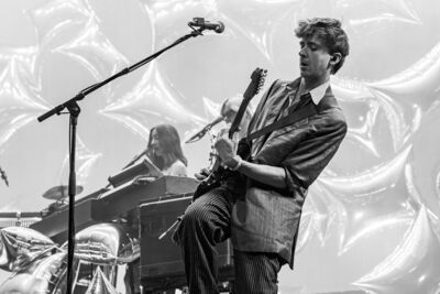 Sylvie Kreusch @ Lowlands, picture 17, photographed by Anoek Houben - FrontView Magazine