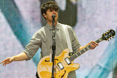 Vampire Weekend @ Lowlands, picture 7, photographed by Anoek Houben - FrontView Magazine