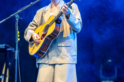 Kids With Buns @ Rijvers Festival 2025, picture 15, photographed by Youri Vanlommel - FrontView Magazine