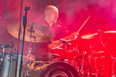 Maan @ Lowlands, picture 9, photographed by Anoek Houben - FrontView Magazine