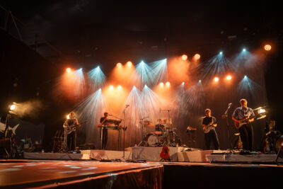 MEAU @ Rijvers Festival 2025, picture 1, photographed by Dimitri Vanlommel - FrontView Magazine