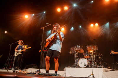 MEAU @ Rijvers Festival 2025, picture 2, photographed by Dimitri Vanlommel - FrontView Magazine