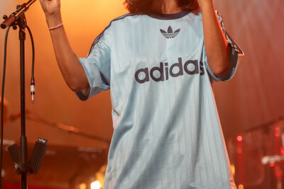 MEAU @ Rijvers Festival 2025, picture 17, photographed by Dimitri Vanlommel - FrontView Magazine