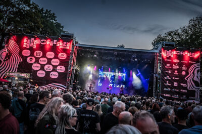 Neon Electronics @ Fonnefeesten 2025, foto 15, foto's door Danny Wagemans - FrontView Magazine
