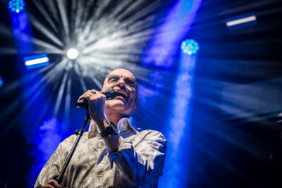 Night Fever - A tribute to the Bee Gees @ Fonnefeesten 2025, foto 10, foto's door Danny Wagemans - FrontView Magazine