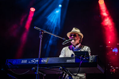Night Fever - A tribute to the Bee Gees @ Fonnefeesten 2025, foto 30, foto's door Danny Wagemans - FrontView Magazine