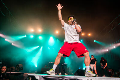 Omdat het kan & Average Rob @ Rijvers Festival 2025, picture 6, photographed by Dimitri Vanlommel - FrontView Magazine