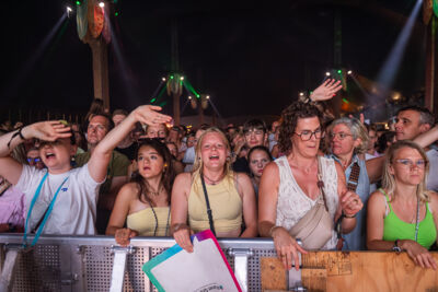 Regi live ft Linda & friends @ Rijvers Festival 2025, foto 8, foto's door Dimitri Vanlommel - FrontView Magazine