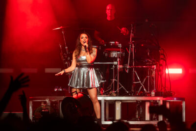 Regi live ft Linda & friends @ Rijvers Festival 2025, foto 9, foto's door Dimitri Vanlommel - FrontView Magazine