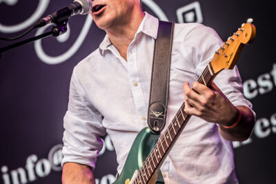 The Woodland Dire Straights @ Fonnefeesten 2025, foto 10, foto's door Danny Wagemans - FrontView Magazine