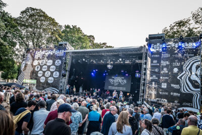 The Woodland Dire Straights @ Fonnefeesten 2025, foto 14, foto's door Danny Wagemans - FrontView Magazine
