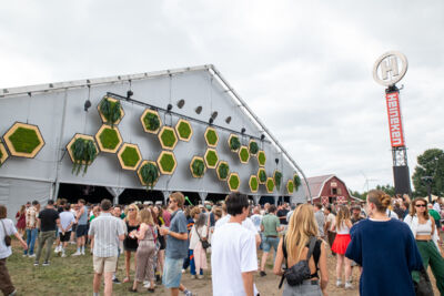 Sfeer @ Lowlands, picture 5, photographed by Anoek Houben - FrontView Magazine