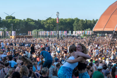 Sfeer @ Lowlands, picture 10, photographed by Anoek Houben - FrontView Magazine