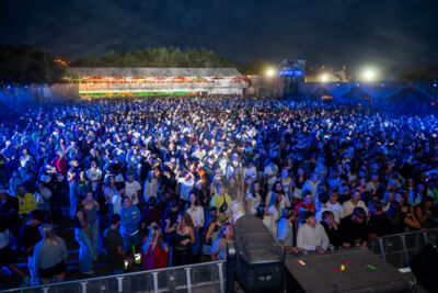 Viktor @ Rijvers Festival 2025, picture 1, photographed by Youri Vanlommel - FrontView Magazine