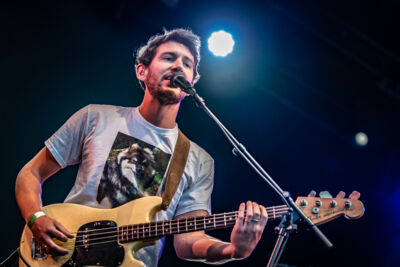 Floris Francis Arthur @ Fonnefeesten 2025, foto 4, foto's door Danny Wagemans - FrontView Magazine