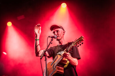 Floris Francis Arthur @ Fonnefeesten 2025, foto 19, foto's door Danny Wagemans - FrontView Magazine