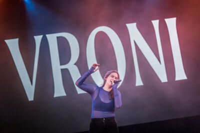 Vroni @ Fonnefeesten 2025, foto 27, foto's door Danny Wagemans - FrontView Magazine