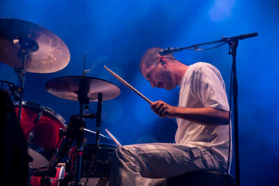 Equal Idiots @ Beveren Buiten, picture 6, photographed by Bart Janssens - FrontView Magazine