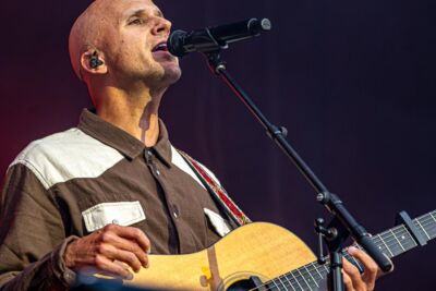 Milow @ Marktrock 2025, foto 3, foto's door Anoek Houben - FrontView Magazine