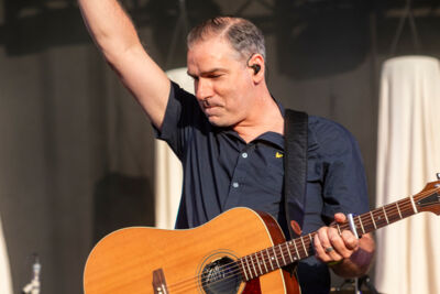 Yevgueni @ Maanrock 2025, foto 2, foto's door Edwin Houdevelt - FrontView Magazine
