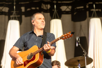 Yevgueni @ Maanrock 2025, foto 9, foto's door Edwin Houdevelt - FrontView Magazine