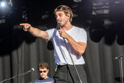 Maksim @ Maanrock 2025, foto 5, foto's door Edwin Houdevelt - FrontView Magazine