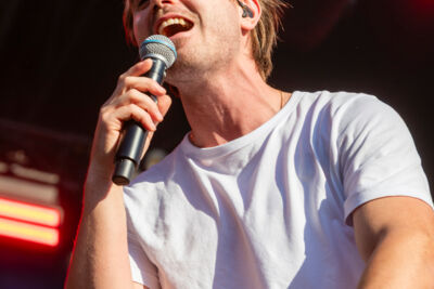 Maksim @ Maanrock 2025, foto 21, foto's door Edwin Houdevelt - FrontView Magazine