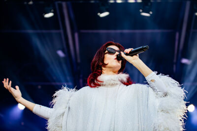 Sylvie Kreusch @ Marktrock, picture 11, photographed by Leen Verlinden - FrontView Magazine