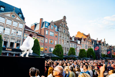 Sylvie Kreusch @ Marktrock, picture 22, photographed by Leen Verlinden - FrontView Magazine