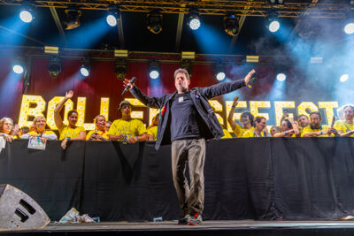 Eric Goossens @ Bollekesfeesten Antwerpen, foto 1, foto's door Paul Jongeneelen - FrontView Magazine