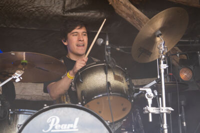Skyjoggers & Sula @ Down The Hill, picture 10, photographed by Koen Marcoen - FrontView Magazine