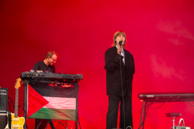 Whispering Sons @ Drift Festival, picture 9, photographed by Bart Janssens - FrontView Magazine