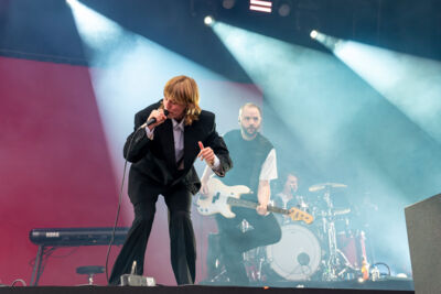 Whispering Sons @ Drift Festival, picture 10, photographed by Bart Janssens - FrontView Magazine