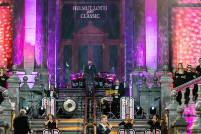 Helmut Lotti Goes Classic 30 Years jubileumtour @ Centraal station, picture 12, photographed by Marc Verdonck - FrontView Magazine