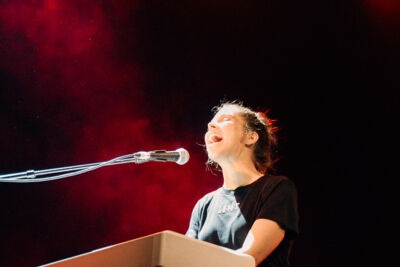 Emmy d'Arc @ depot, picture 7, photographed by Sylvie De Meyer - FrontView Magazine