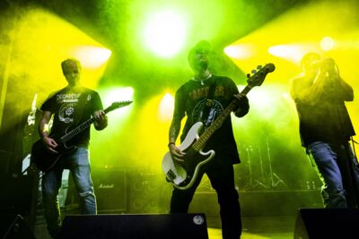 Cyclone - Punx in the pit @ De Schorre, picture 8, photographed by Sandra Van Watermeulen - FrontView Magazine