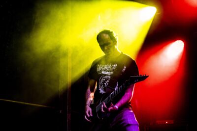 Cyclone - Punx in the pit @ De Schorre, picture 9, photographed by Sandra Van Watermeulen - FrontView Magazine